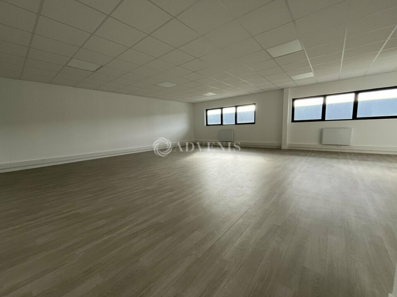 Location Activités Entrepôts LIEUSAINT (77127) - Photo 4