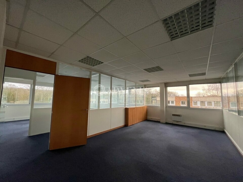 Location Bureaux BIEVRES (91570) - Photo 4
