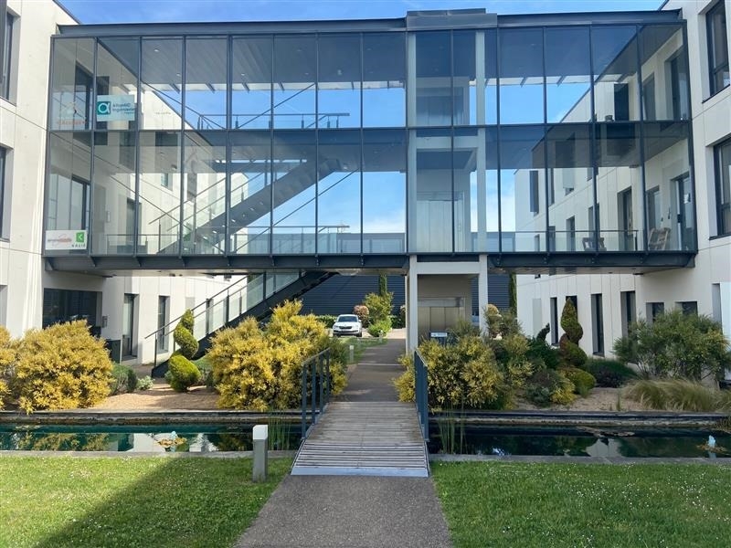 Location Bureaux SAINT PRIEST (69800) - Photo 4