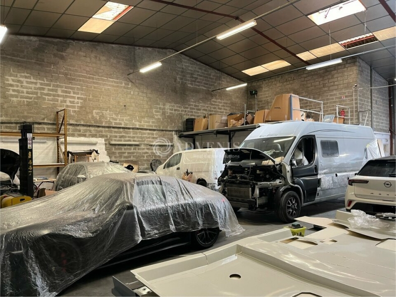 Location Activités Entrepôts CHASSIEU (69680) - Photo 2