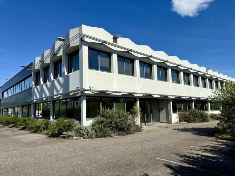 Location Activités Entrepôts DARDILLY (69570) - Photo 1