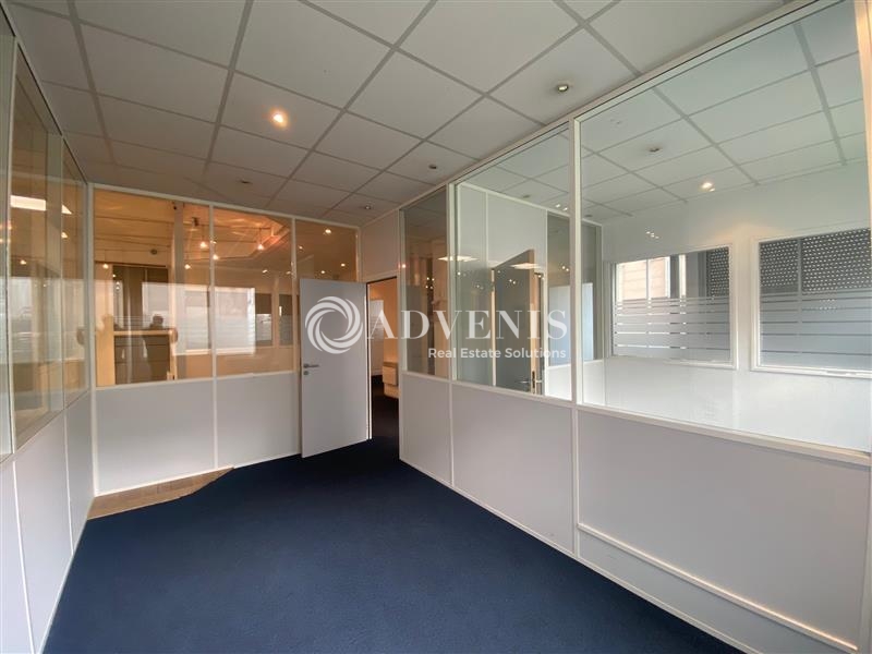 Location Bureaux PARIS (75015) - Photo 3