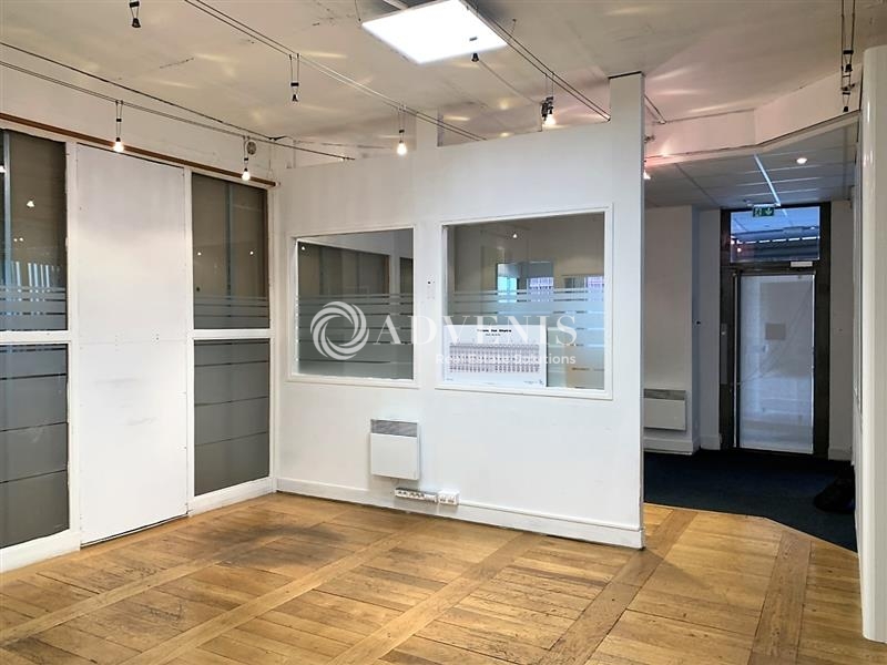 Location Bureaux PARIS (75015) - Photo 6