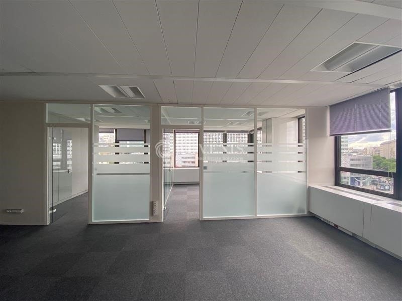 Location Bureaux PARIS (75015) - Photo 6