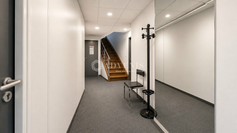 Location Bureaux PARIS (75015) - Photo 5
