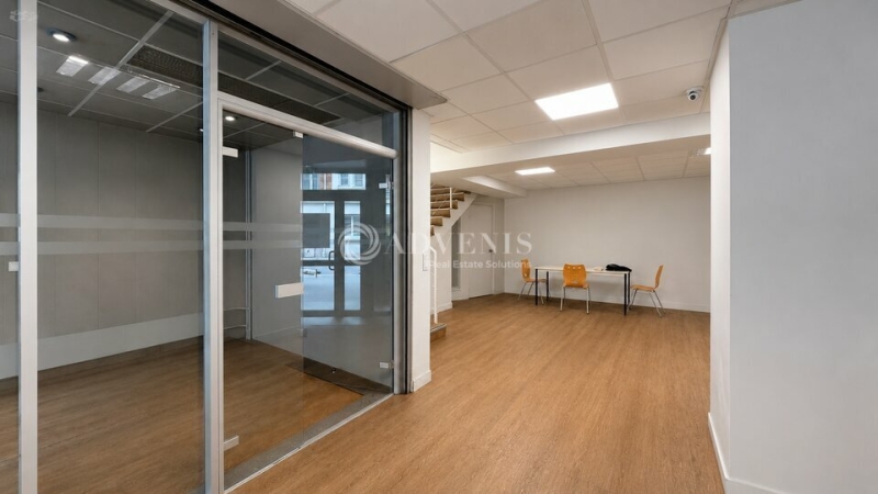 Location Bureaux PARIS (75015) - Photo 4