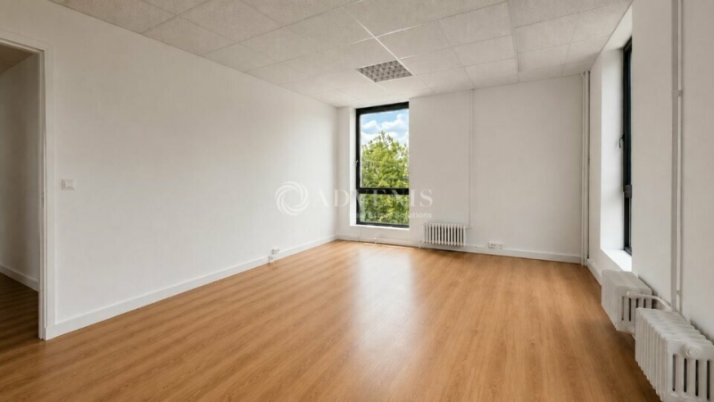 Vente Investisseur Bureaux SAINT DENIS (93200) - Photo 10