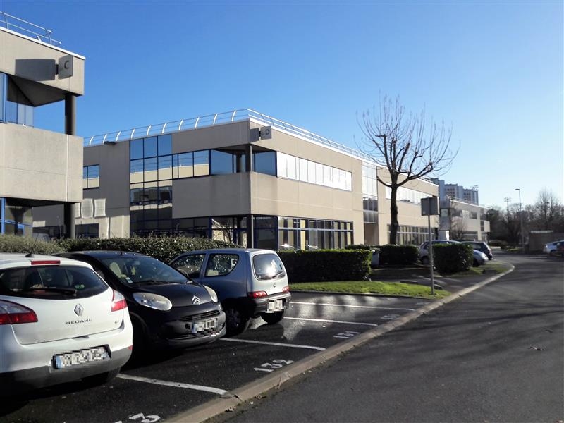 Location Activités Entrepôts GENNEVILLIERS (92230) - Photo 2