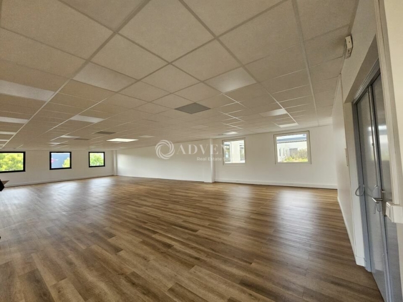 Location Activités Entrepôts GENNEVILLIERS (92230) - Photo 11