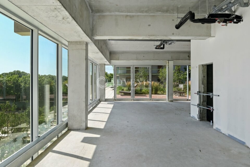 Location Commerces SAINT OUEN (93400) - Photo 10