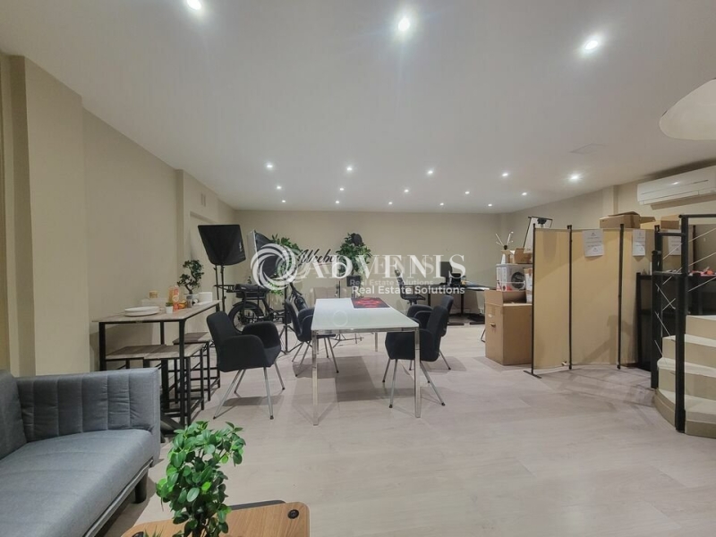 Location Bureaux COURBEVOIE (92400) - Photo 6