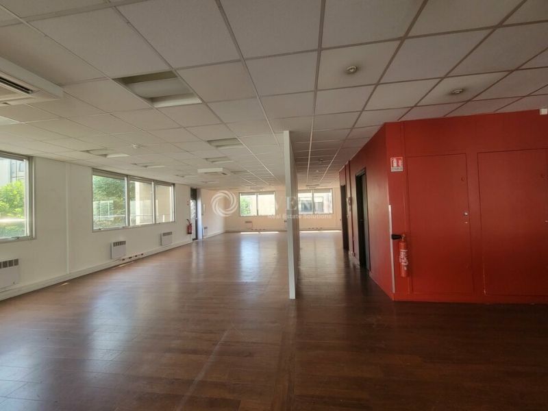 Location Bureaux SAINT OUEN (93400) - Photo 5