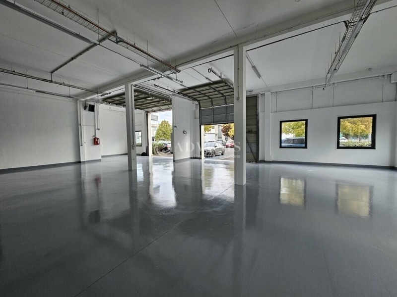 Location Activités Entrepôts GENNEVILLIERS (92230) - Photo 1