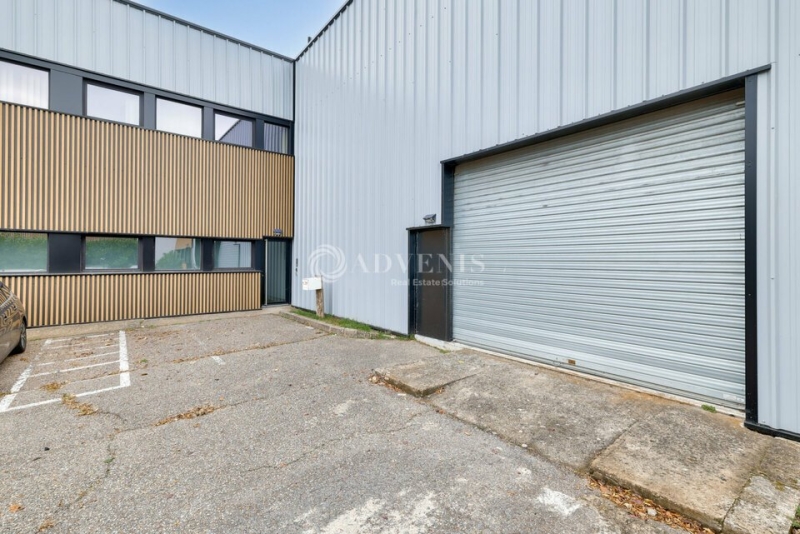 Location Entrepôts VILLENEUVE LA GARENNE (92390) - Photo 2