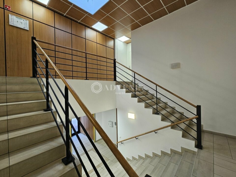 Vente Investisseur Bureaux et activités légères GENNEVILLIERS (92230) - Photo 9