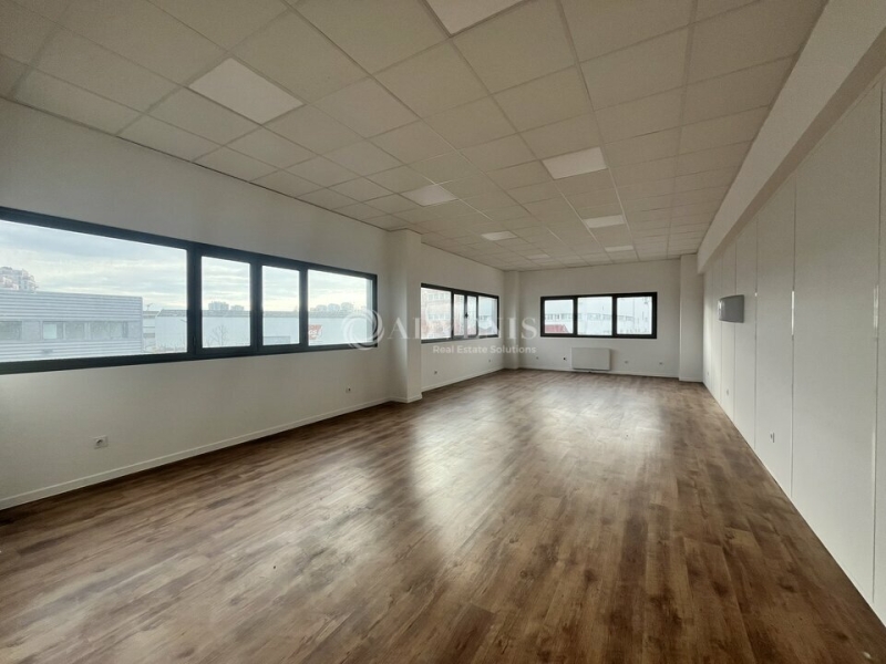Location Bureaux VILLENEUVE LA GARENNE (92390) - Photo 3