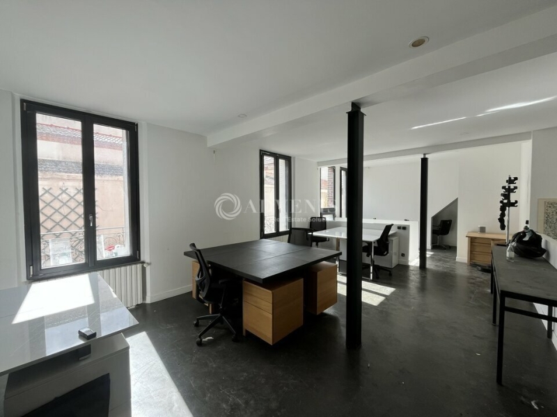 Location Bureaux SAINT DENIS (93200) - Photo 2