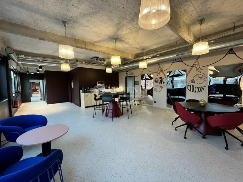 Location Commerces SAINT OUEN (93400) - Photo 13