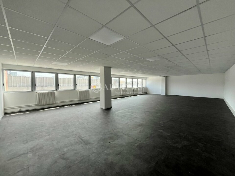 Location Activités Entrepôts SAINT OUEN (93400) - Photo 9