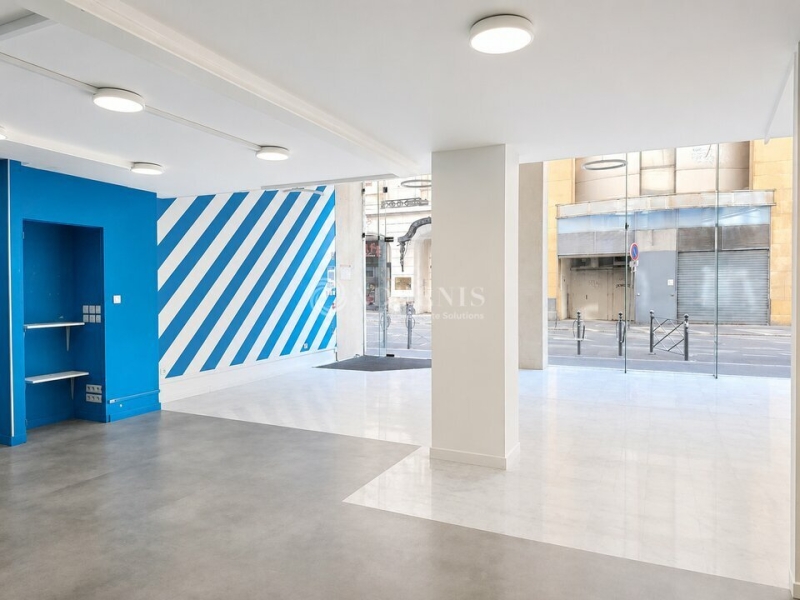 Location Commerces LILLE (59000) - Photo 3