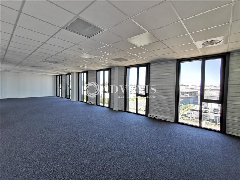 Location Bureaux LESQUIN (59810) - Photo 5