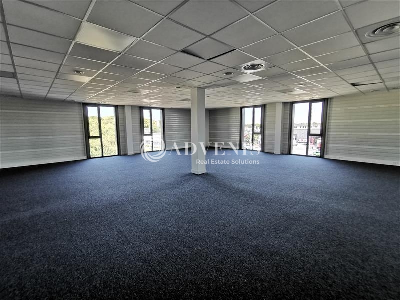 Location Bureaux LESQUIN (59810) - Photo 8