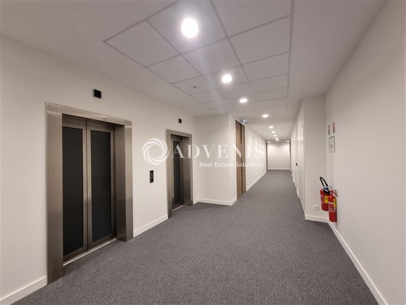 Location Bureaux VILLENEUVE D'ASCQ (59650) - Photo 4