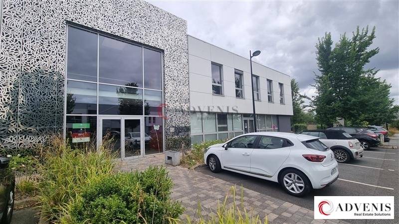 Location Bureaux SAINGHIN EN MELANTOIS (59262) - Photo 1
