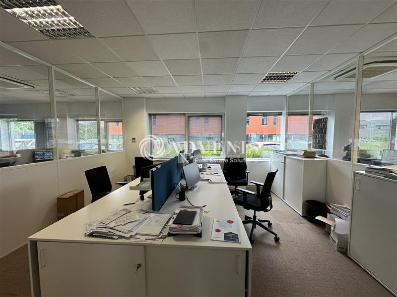 Location Bureaux WAMBRECHIES (59118) - Photo 4