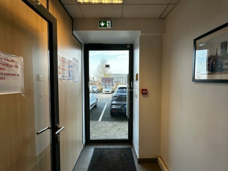 Location Entrepôts SAINGHIN EN MELANTOIS (59262) - Photo 10