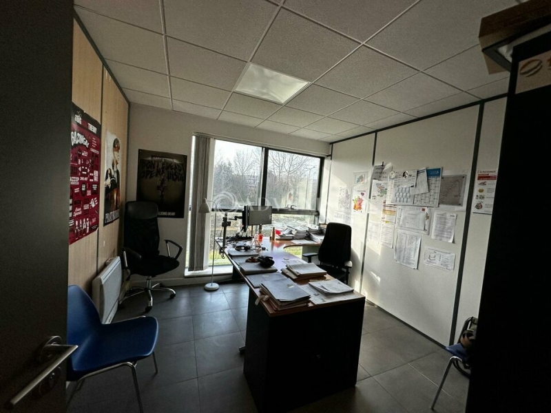 Location Entrepôts SAINGHIN EN MELANTOIS (59262) - Photo 8