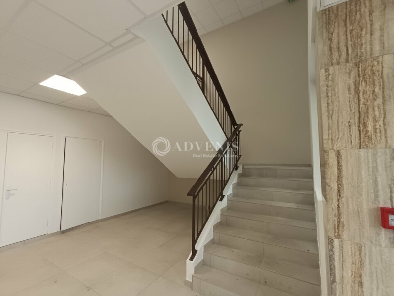 Location Bureaux VILLENEUVE D'ASCQ (59650) - Photo 4