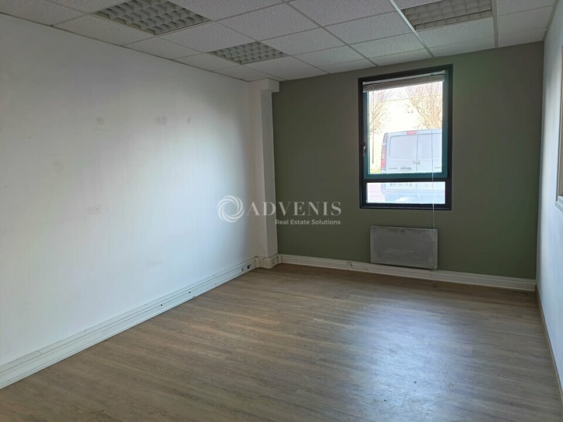 Location Activités Entrepôts LESQUIN (59810) - Photo 5