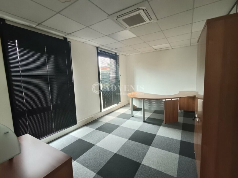 Location Bureaux LEZENNES (59260) - Photo 8