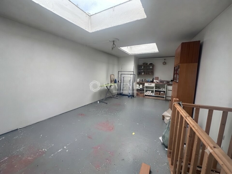 Vente Investisseur Commerces LILLE (59800) - Photo 4