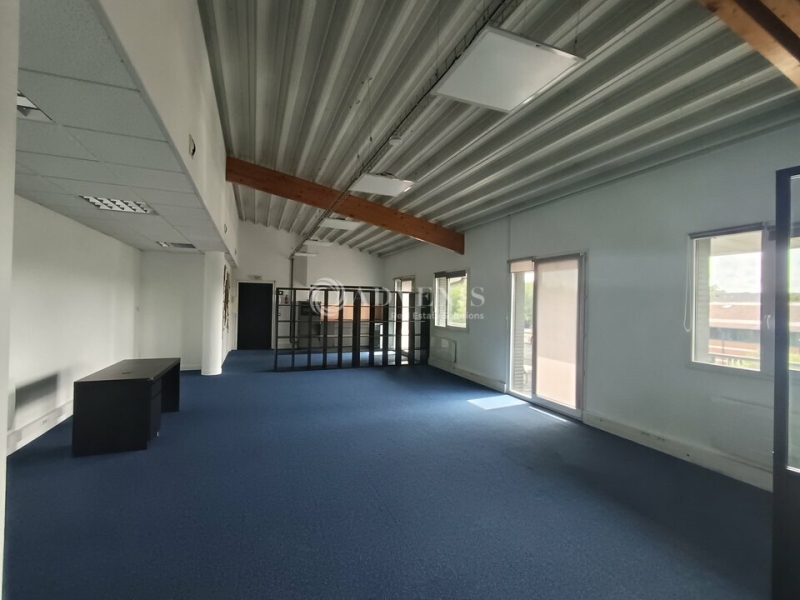 Location Bureaux VILLENEUVE D'ASCQ (59650) - Photo 4