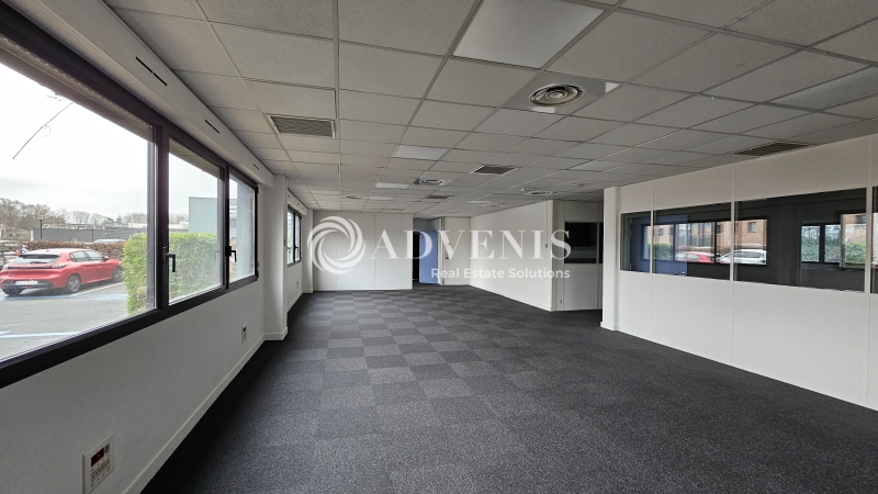 Location Bureaux VILLENEUVE D'ASCQ (59650) - Photo 2