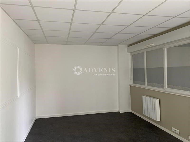 Location Bureaux LE MANS (72000) - Photo 1