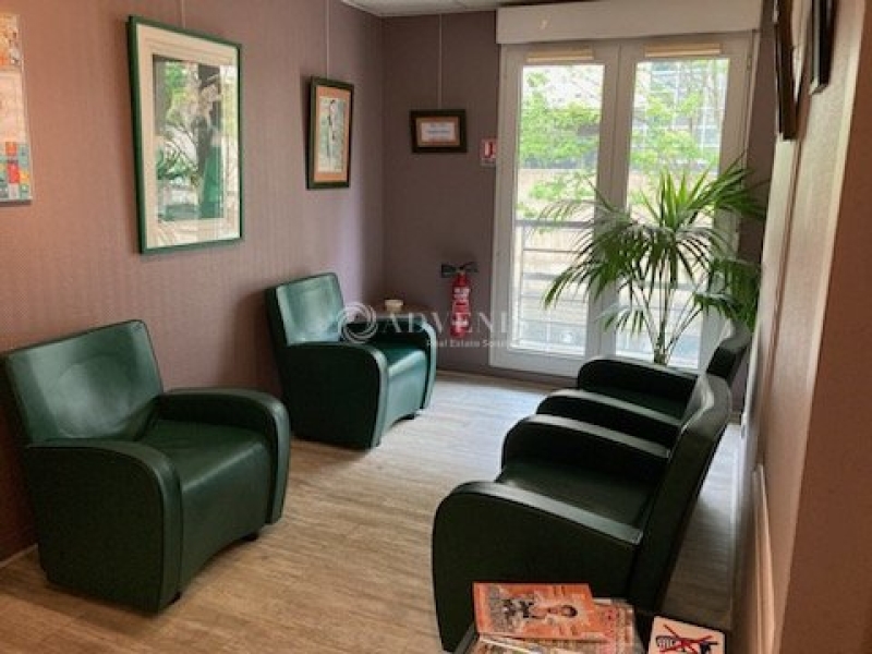 Location Bureaux LE MANS (72000) - Photo 6