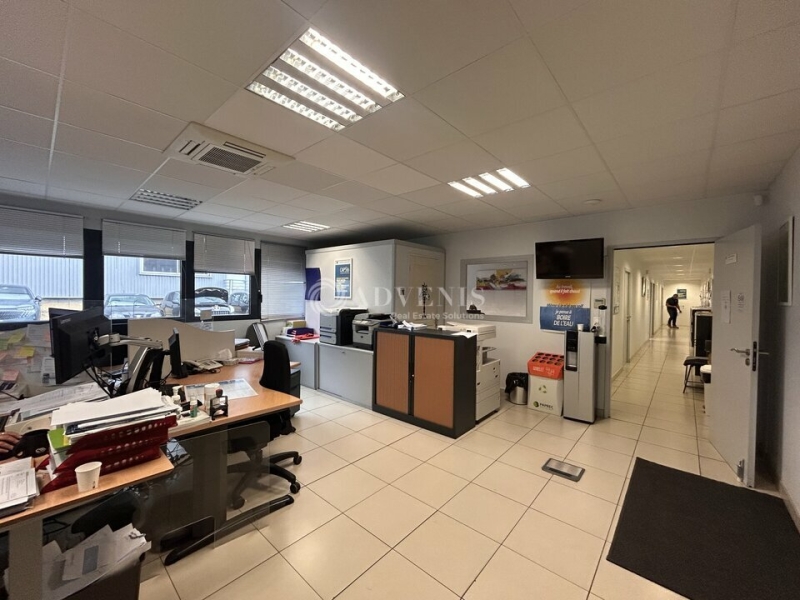 Location Activités Entrepôts LE MANS (72100) - Photo 5