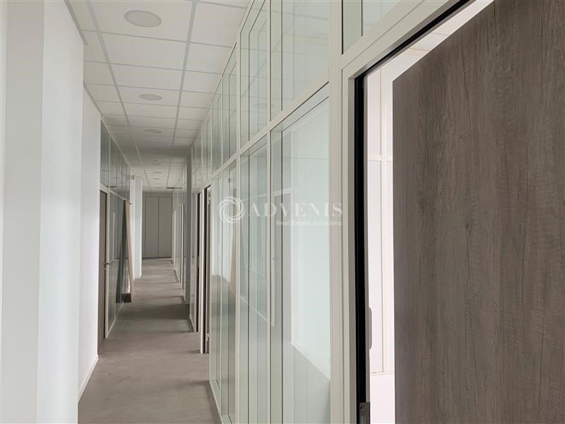 Location Bureaux LE MANS (72100) - Photo 2