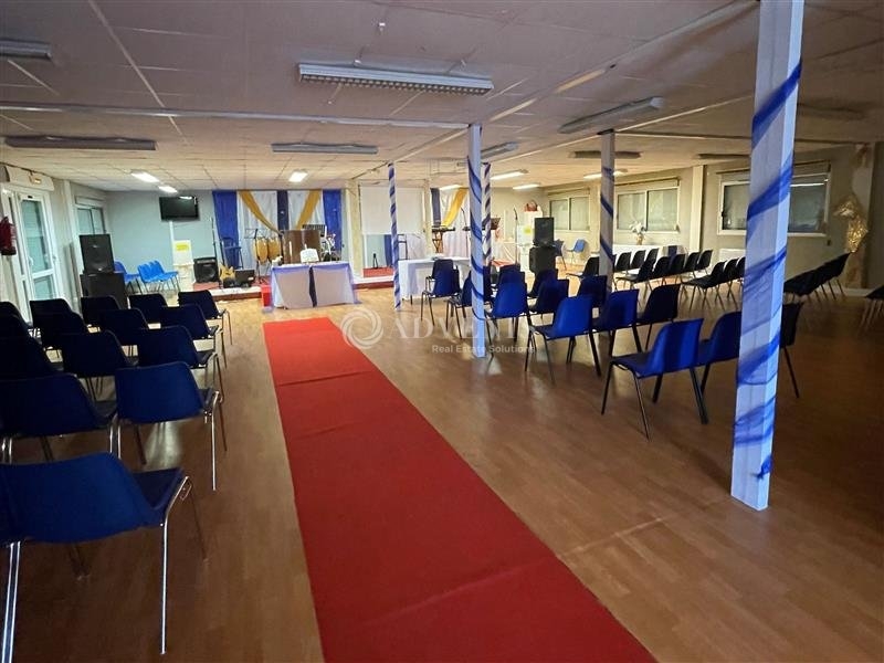 Location Bureaux SAINT SATURNIN (72650) - Photo 9