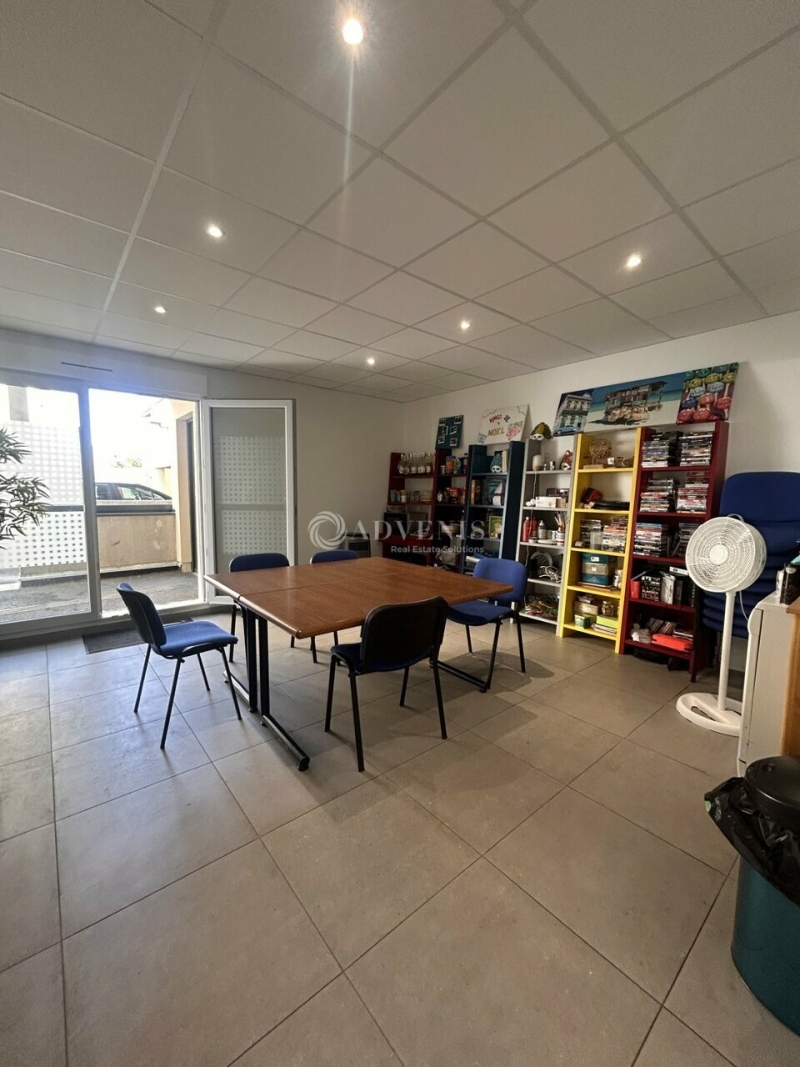 Location Bureaux LE MANS (72100) - Photo 2