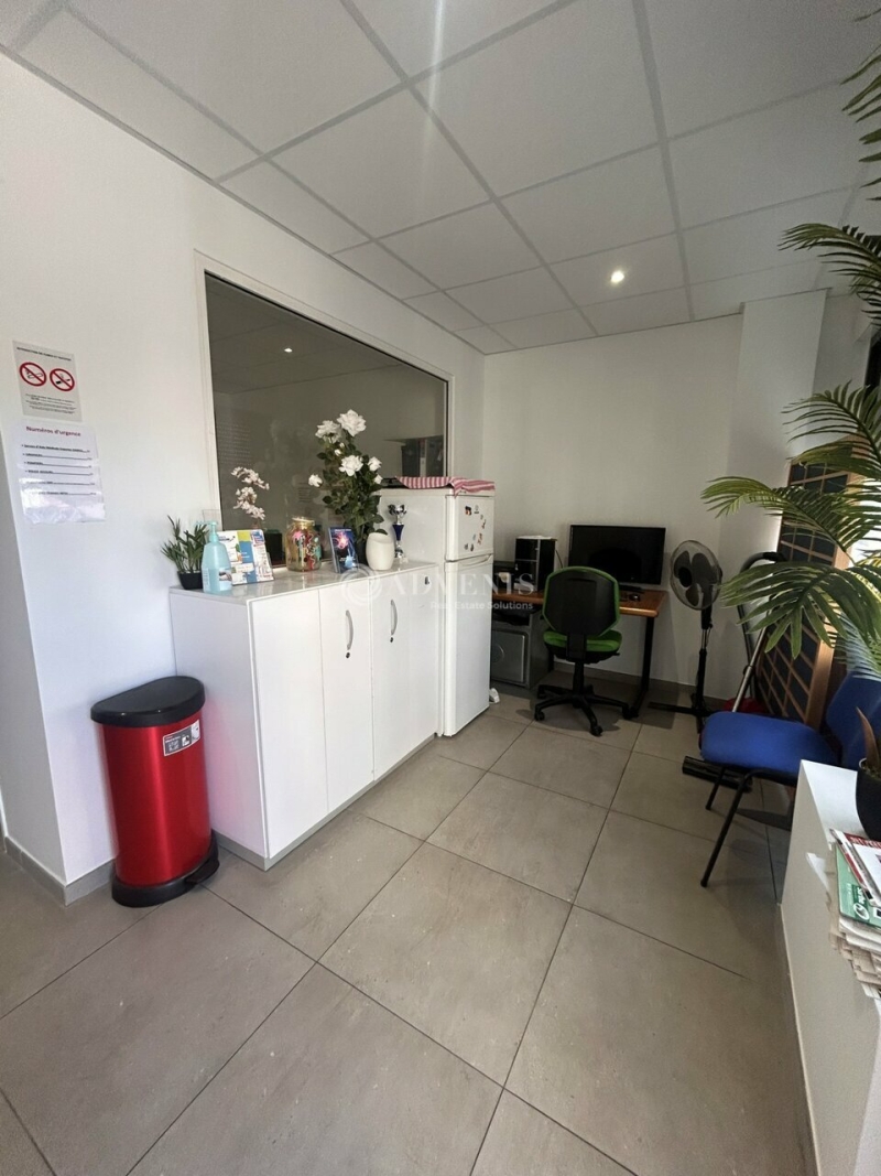 Location Bureaux LE MANS (72100) - Photo 5
