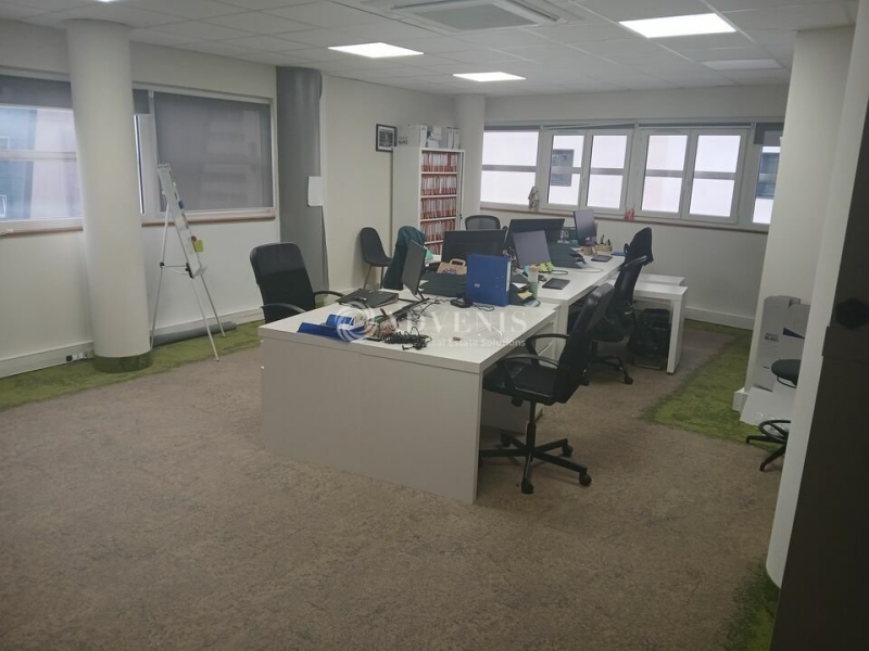 Location Bureaux LE MANS (72100) - Photo 2