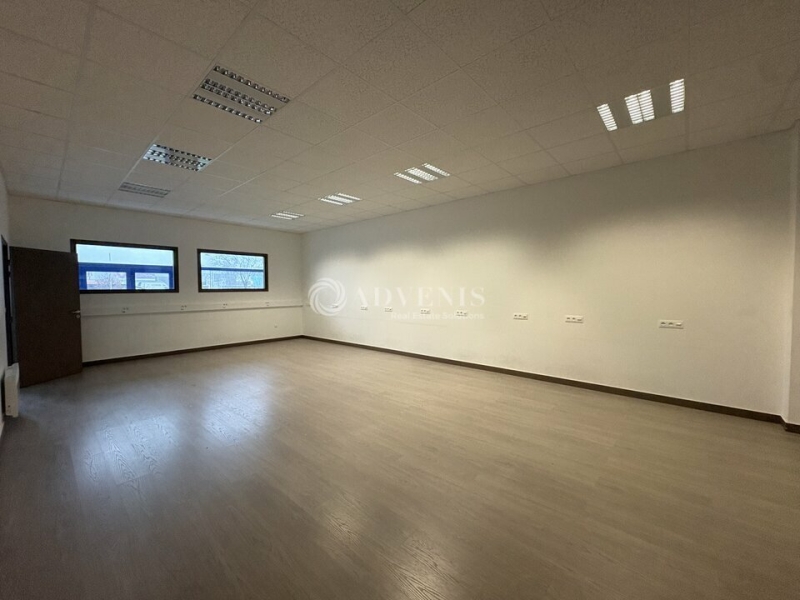 Location Commerces LE MANS (72100) - Photo 3
