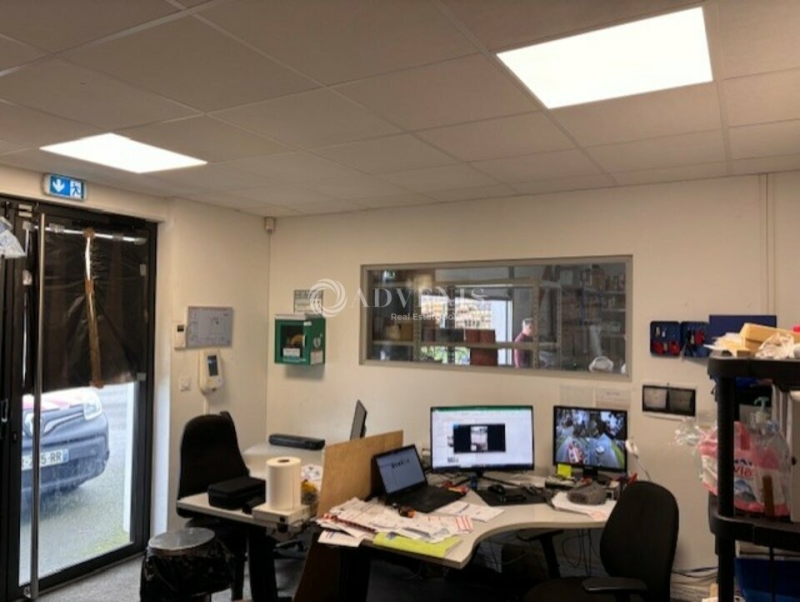 Location Activités Entrepôts LE MANS (72000) - Photo 3