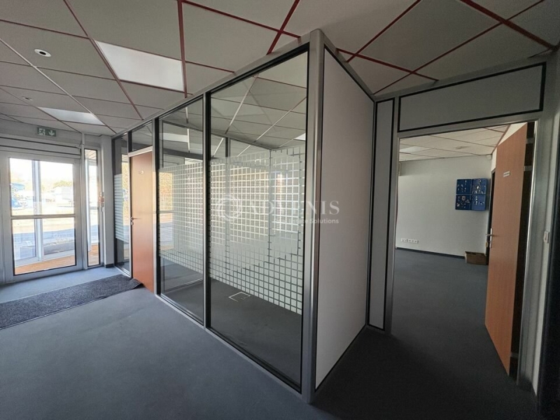 Vente Investisseur Bureaux LE MANS (72100) - Photo 3