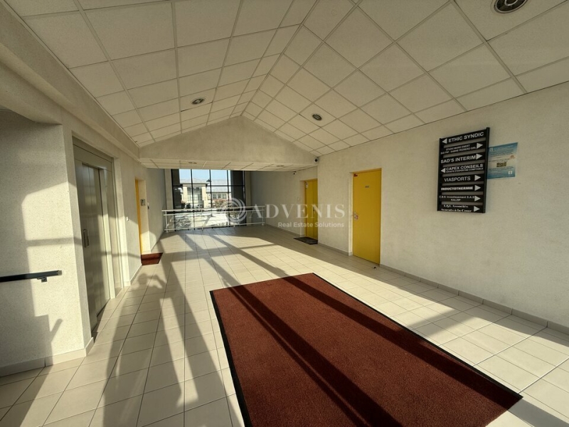 Location Bureaux SERRIS (77700) - Photo 12