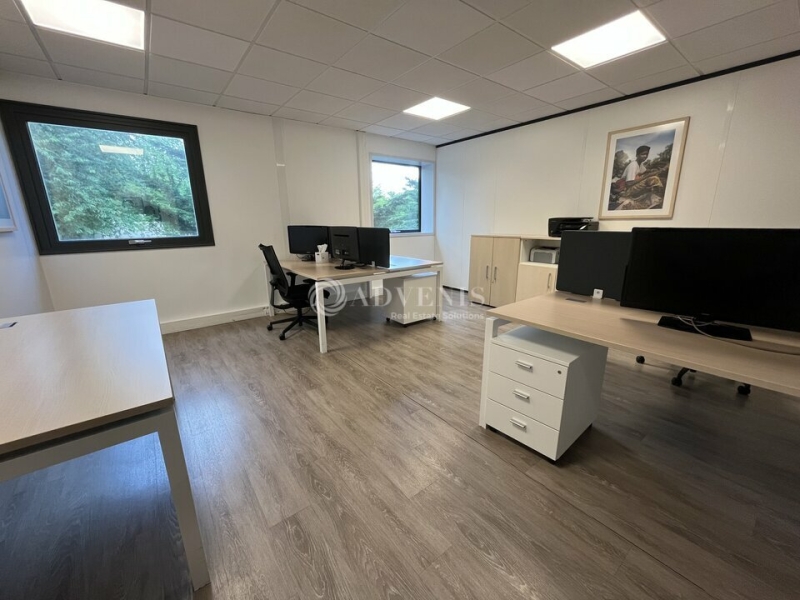 Vente Investisseur Bureaux CROISSY BEAUBOURG (77183) - Photo 6